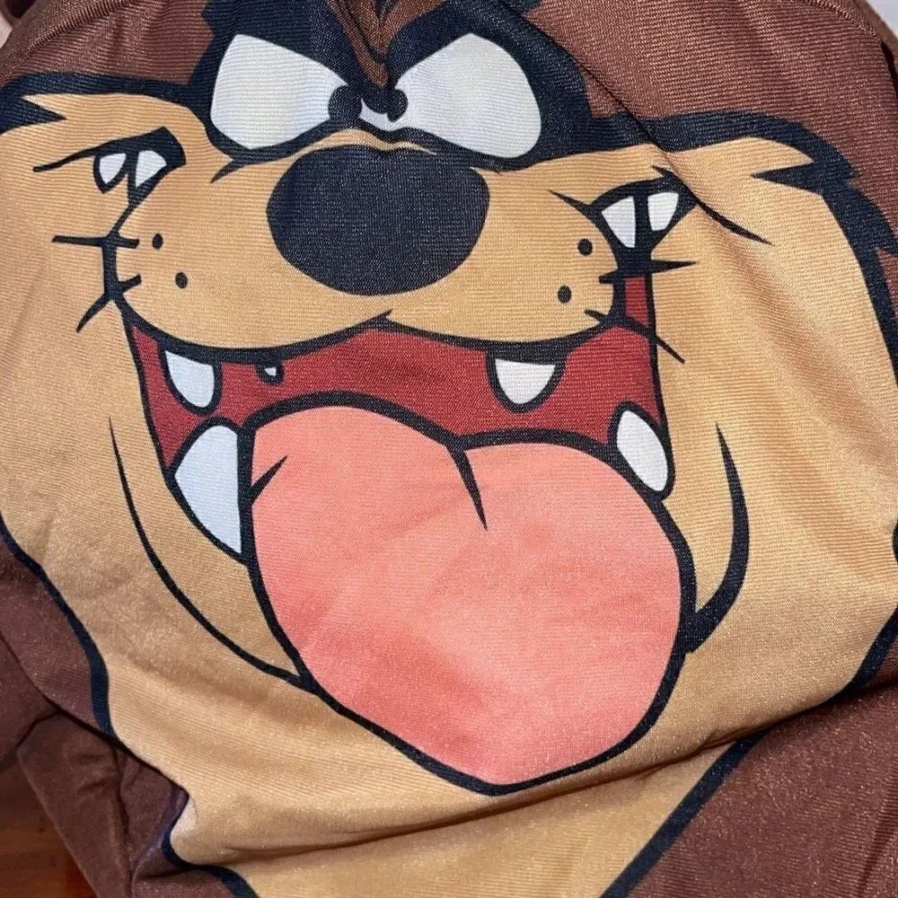 Looney Tunes Taz Tasmanian devil Taz round plush ball by toy factory